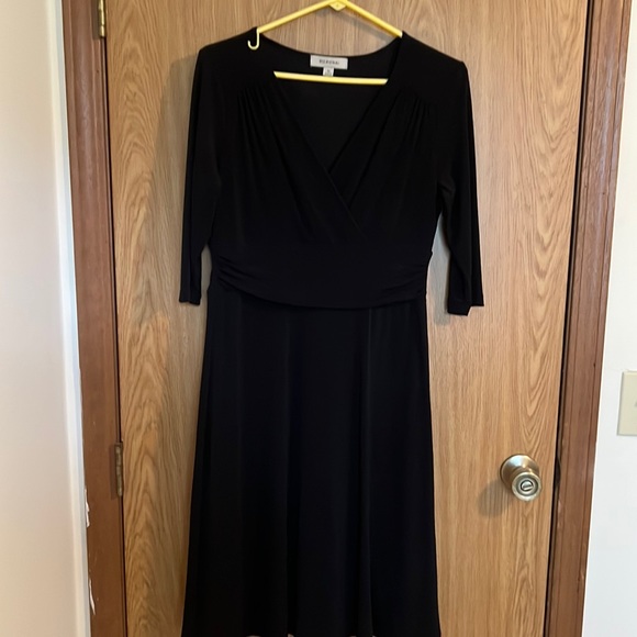 Merona mid length dress. Size Medium - Picture 1 of 2
